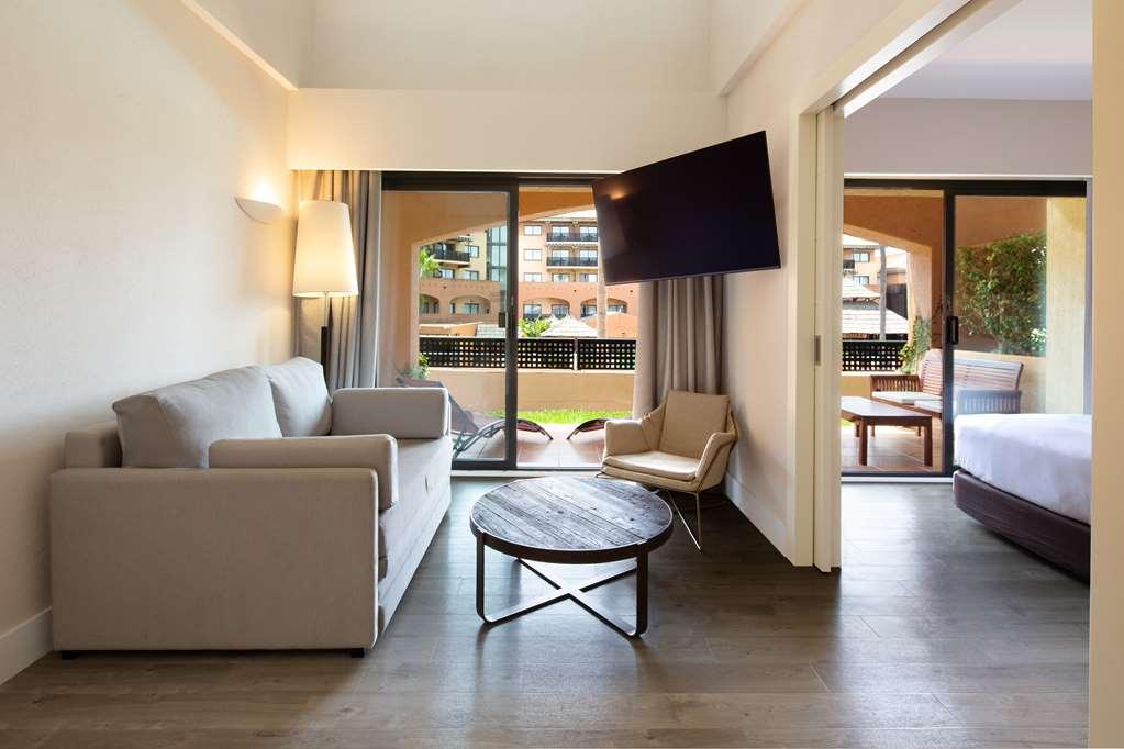Doubletree By Hilton Islantilla Beach Golf Resort Habitación foto