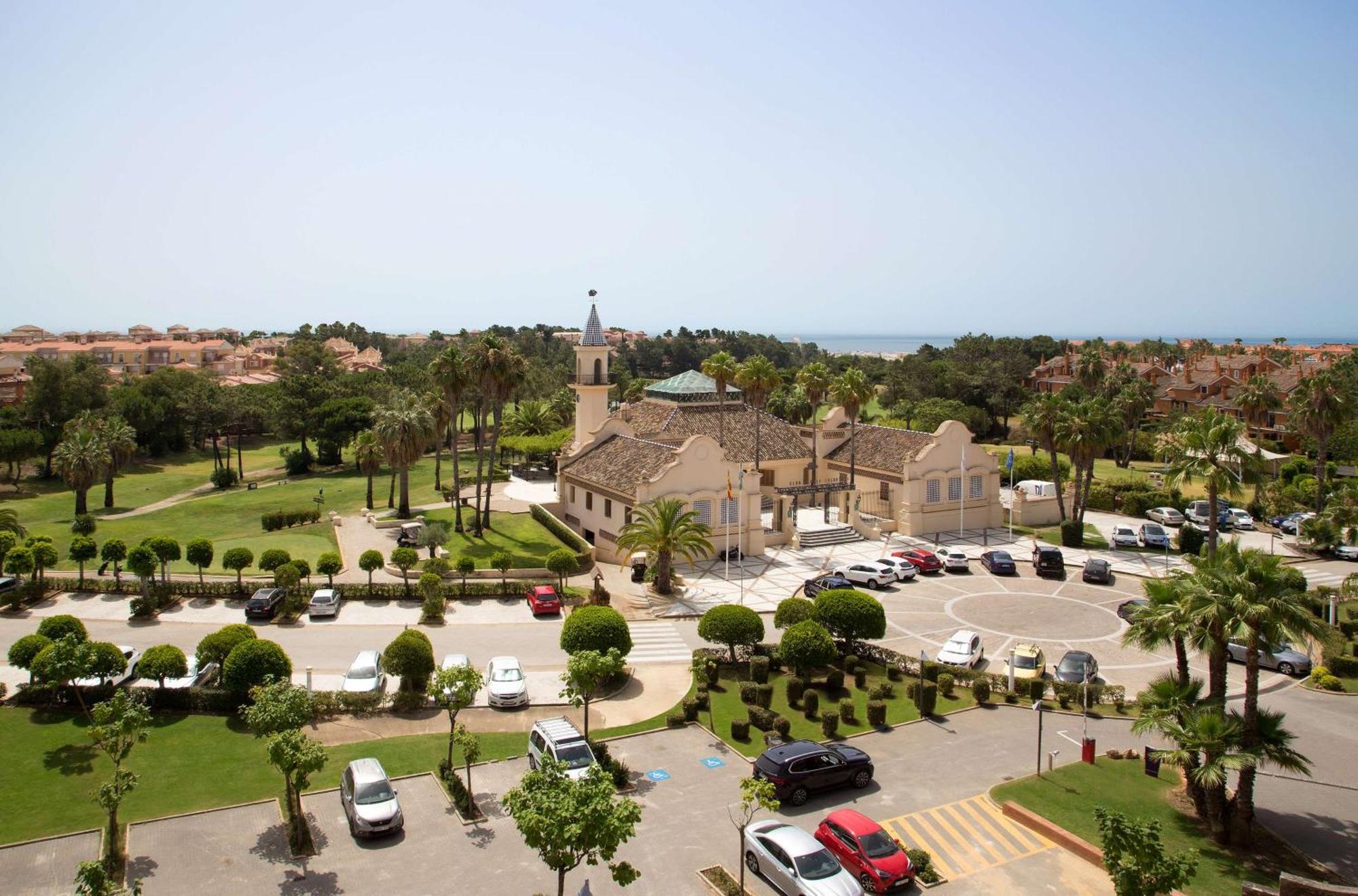 Doubletree By Hilton Islantilla Beach Golf Resort Exterior foto